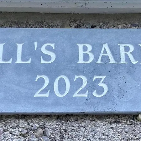 Bill's Barns, 1 Apartment